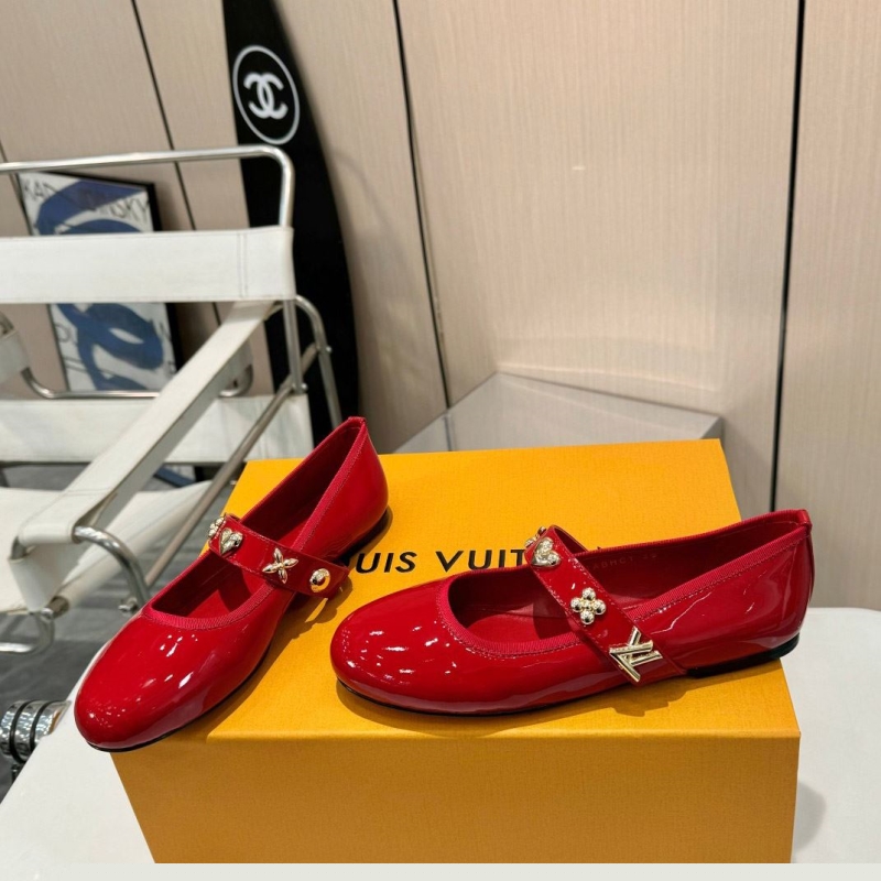 LV flat shoes